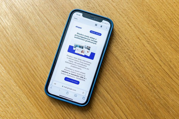 Seamless Security: Expert Tips for Using Your Smartphone to Master Smart Locks